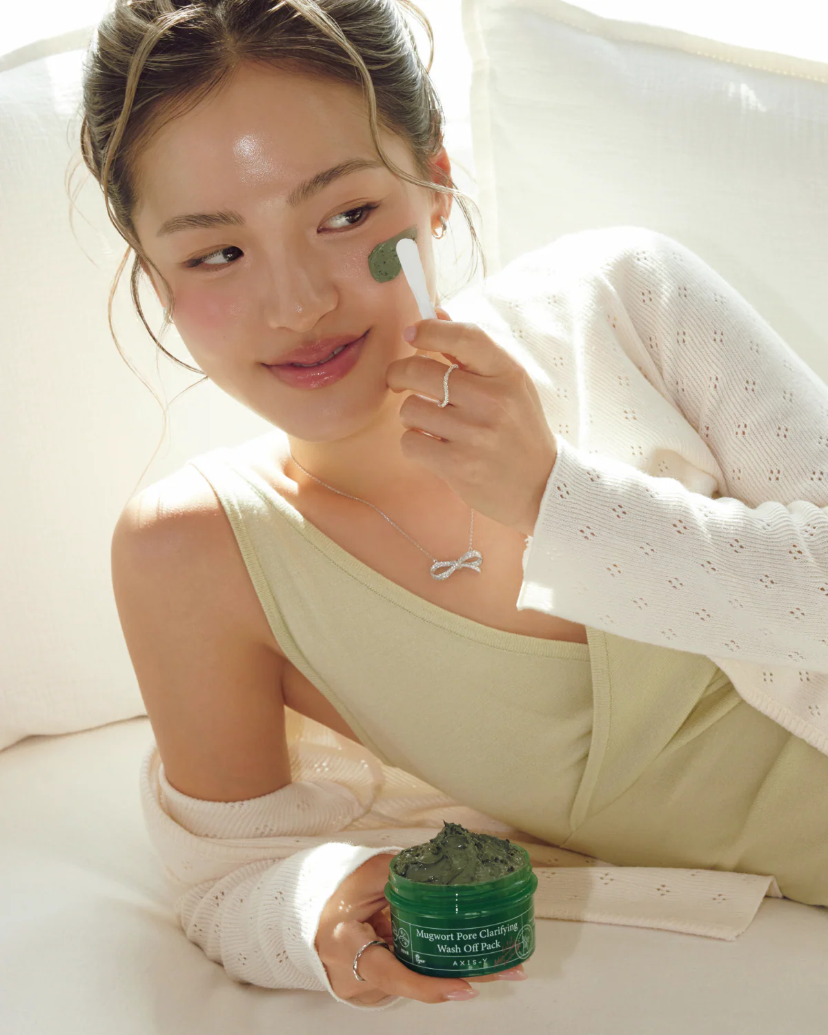 Mugwort Pore Clarifying Wash Off Pack - Image 6